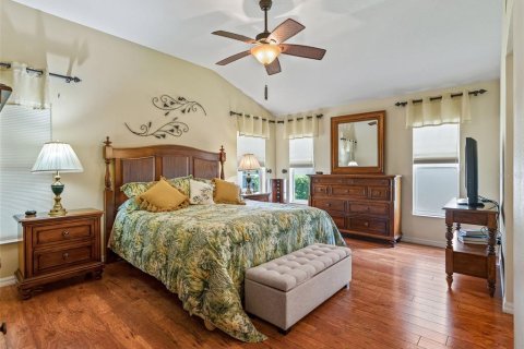 House in The Villages, Florida 3 bedrooms, 185.8 sq.m. № 2391448 - photo 26