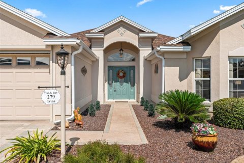 House in The Villages, Florida 3 bedrooms, 185.8 sq.m. № 2391448 - photo 5