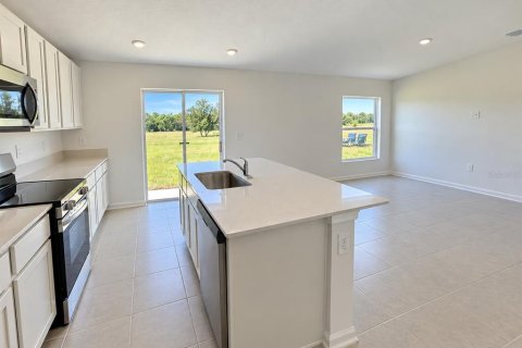 Villa ou maison à louer à Eagle Lake, Floride: 3 chambres, 138.15 m2 № 2415472 - photo 5