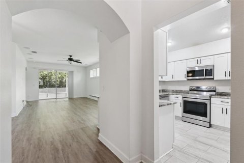 Villa ou maison à vendre à Mount Dora, Floride: 3 chambres, 155.05 m2 № 2299321 - photo 15