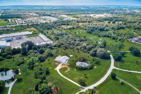 Купить виллу или дом в Нокомис, Флорида 4 комнаты, 282.89м2, № 1652218 - фото 2