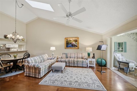 Condo in Sarasota, Florida, 2 bedrooms  № 2385782 - photo 7