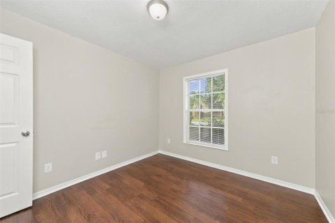 Villa ou maison à louer à Clermont, Floride: 4 chambres, 188.96 m2 № 2433282 - photo 10