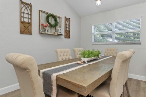 Casa en venta en Pinellas Park, Florida, 4 dormitorios, 223.34 m2 № 1837696 - foto 17