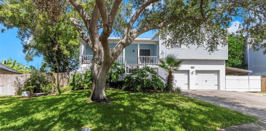 Casa en Pinellas Park, Florida 4 dormitorios, 223.34 m2 № 1837696
