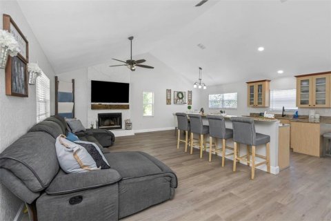 Casa en venta en Pinellas Park, Florida, 4 dormitorios, 223.34 m2 № 1837696 - foto 10