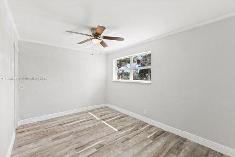 Casa en venta en Oakland Park, Florida, 4 dormitorios, 165.37 m2 № 1928543 - foto 13