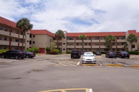 Condo à Sunrise, Floride, 2 chambres  № 2084572