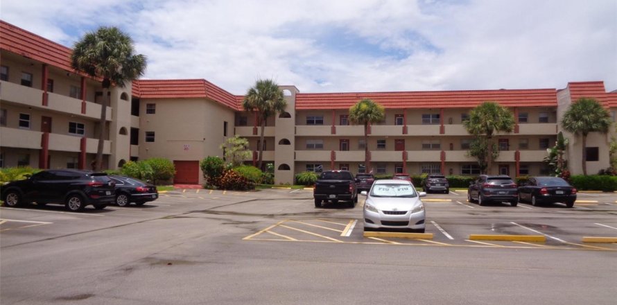 Condo à Sunrise, Floride, 2 chambres  № 2084572