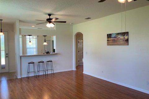 House in Leesburg, Florida 3 bedrooms, 137.22 sq.m. № 1846545 - photo 9