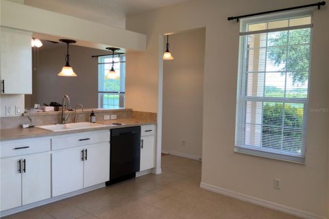 House in Leesburg, Florida 3 bedrooms, 137.22 sq.m. № 1846545 - photo 7