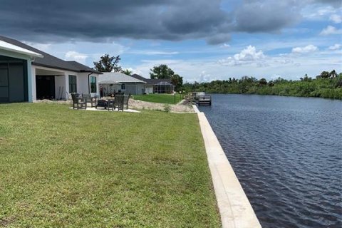 Land in Port Charlotte, Florida № 533011 - photo 10