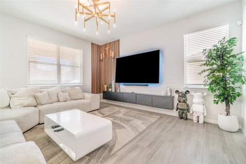 Villa ou maison à vendre à Winter Garden, Floride: 4 chambres, 253.16 m2 № 1734434 - photo 10