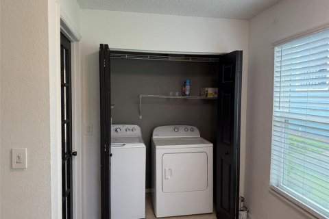 Appartement à louer à Orlando, Floride: 2 chambres, 86.77 m2 № 2294575 - photo 12