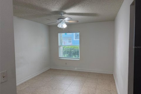 Appartement à louer à Orlando, Floride: 2 chambres, 86.77 m2 № 2294575 - photo 7