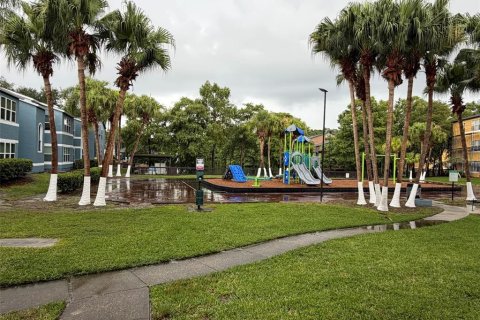 Appartement à louer à Orlando, Floride: 2 chambres, 86.77 m2 № 2294575 - photo 14