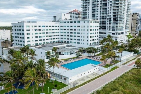 Copropriété à louer à Miami Beach, Floride: 30.66 m2 № 1799389 - photo 5