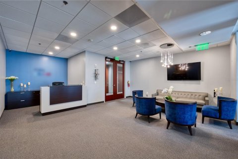 Propiedad comercial en alquiler en Orlando, Florida, 44887.77 m2 № 1868921 - foto 5