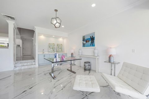Townhouse in West Palm Beach, Florida 3 bedrooms, 252.6 sq.m. № 2281440 - photo 10