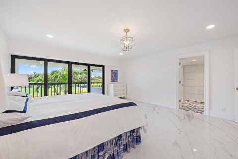 Townhouse in West Palm Beach, Florida 3 bedrooms, 252.6 sq.m. № 2281440 - photo 24