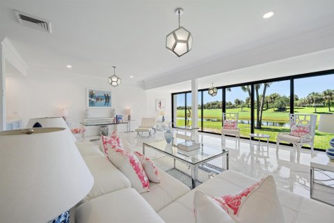 Townhouse in West Palm Beach, Florida 3 bedrooms, 252.6 sq.m. № 2281440 - photo 6