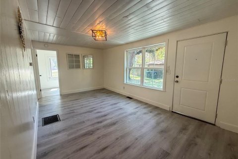 Casa en venta en Apopka, Florida, 3 dormitorios, 104.52 m2 № 2236907 - foto 8