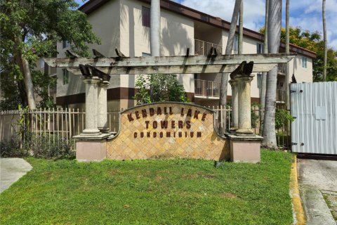 Copropriété à louer à Miami, Floride: 2 chambres, 81.48 m2 № 1924374 - photo 23