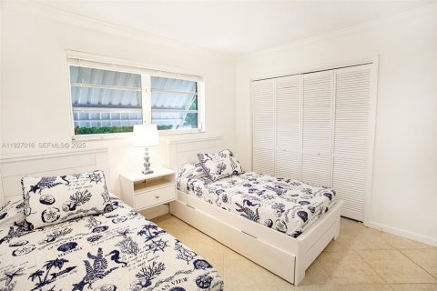 Купить виллу или дом в Холливуд, Флорида 3 спальни, 146.79м2, № 1988088 - фото 20