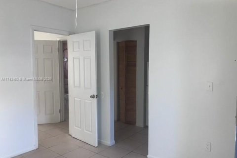 Condominio en venta en Miami, Florida, 1 dormitorio, 35.86 m2 № 1864525 - foto 5