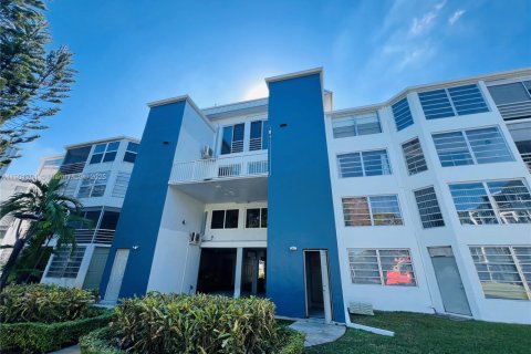 Condo à Miami, Floride, 1 chambre  № 2018744