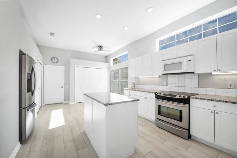 Casa en alquiler en Bradenton, Florida, 3 dormitorios, 174.56 m2 № 2115377 - foto 7
