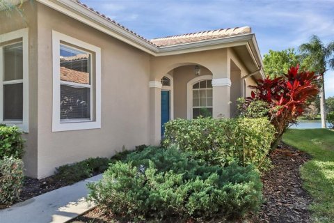 Casa en alquiler en Bradenton, Florida, 3 dormitorios, 174.56 m2 № 2115377 - foto 2