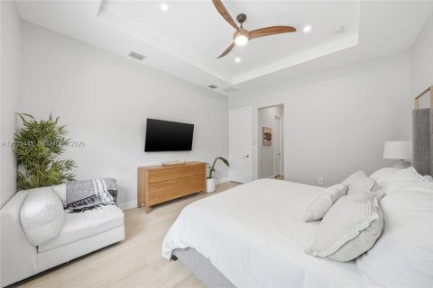 Casa en venta en Miramar, Florida, 4 dormitorios, 211.26 m2 № 2077549 - foto 24