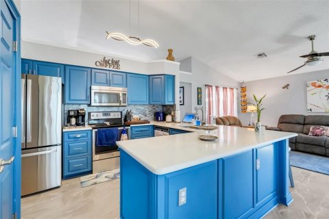 Casa en venta en Leesburg, Florida, 2 dormitorios, 171.03 m2 № 2419778 - foto 9