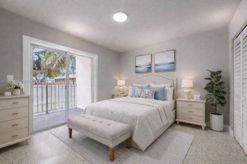 House in Miami, Florida 2 bedrooms, 81.29 sq.m. № 2000370 - photo 25
