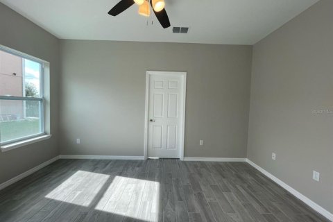 Apartamento en alquiler en Kissimmee, Florida, 3 dormitorios, 125.42 m2 № 2216647 - foto 13