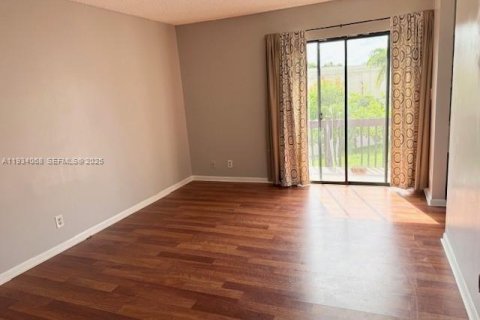 Adosado en venta en Plantation, Florida, 3 dormitorios, 122.45 m2 № 2035795 - foto 24