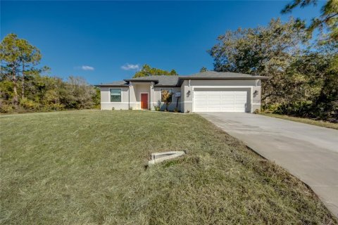 House in Lehigh Acres, Florida 3 bedrooms, 153.57 sq.m. № 2165915