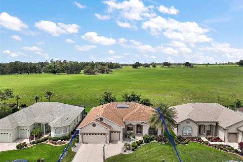 Casa en venta en Summerfield, Florida, 3 dormitorios, 193.89 m2 № 1795567 - foto 2