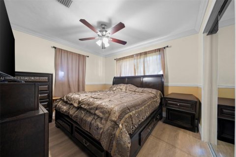 Villa ou maison à vendre à Miami, Floride: 3 chambres, 167.69 m2 № 1947118 - photo 21