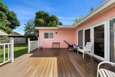 Villa ou maison à vendre à Miami, Floride: 3 chambres, 167.69 m2 № 1947118 - photo 26