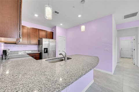 Condo in Boca Raton, Florida, 2 bedrooms № 1996006 - photo 11