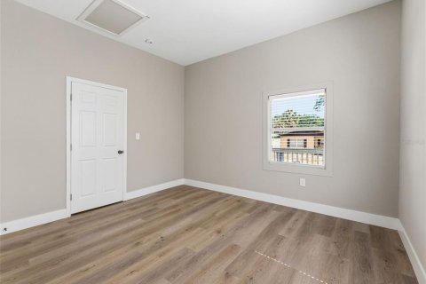 Villa ou maison à vendre à Tampa, Floride: 5 chambres, 150.5 m2 № 2415363 - photo 14