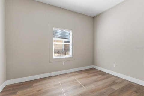 Villa ou maison à vendre à Tampa, Floride: 5 chambres, 150.5 m2 № 2415363 - photo 15
