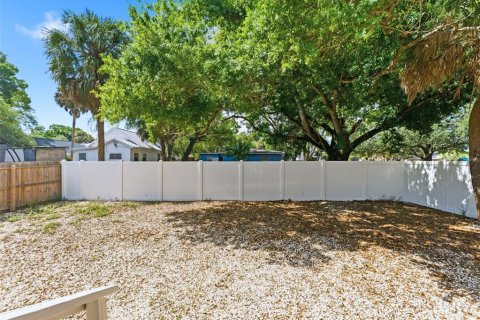 Villa ou maison à vendre à Tampa, Floride: 5 chambres, 150.5 m2 № 2415363 - photo 24