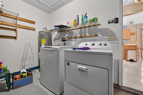 Купить дуплекс в Нью-Смирна-Бич, Флорида 5 комнат, 110.18м2, № 2098843 - фото 9