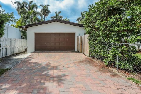 Casa en venta en Hollywood, Florida, 3 dormitorios, 209.03 m2 № 2074634 - foto 25