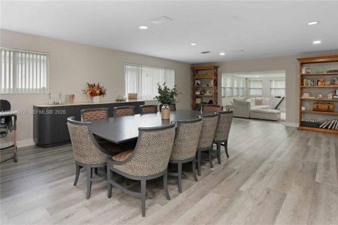 Casa en venta en Hollywood, Florida, 3 dormitorios, 209.03 m2 № 2074634 - foto 5