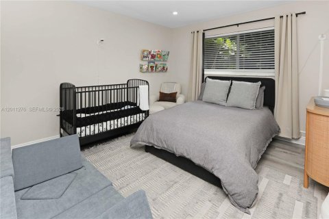 Casa en venta en Hollywood, Florida, 3 dormitorios, 209.03 m2 № 2074634 - foto 15