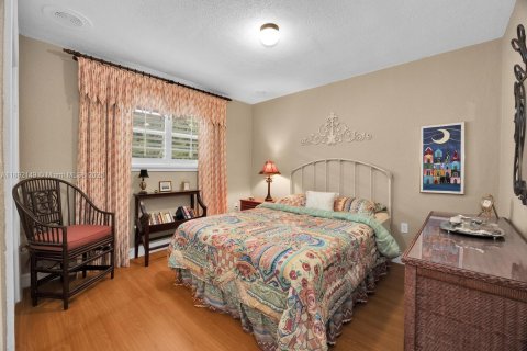 Casa en venta en Coral Gables, Florida, 3 dormitorios, 152.73 m2 № 1945433 - foto 30